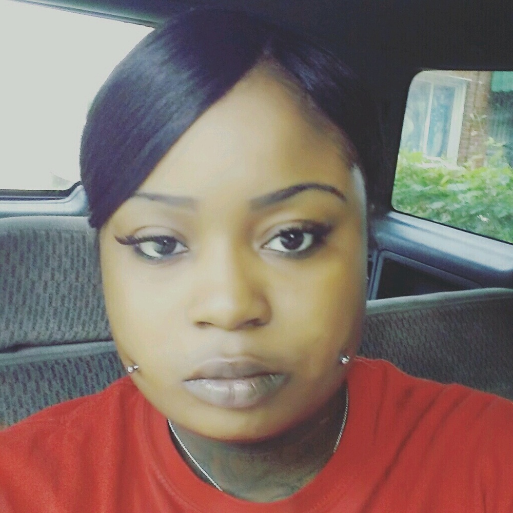 Meet your Posher, Carlisa